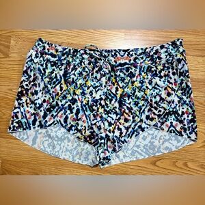 Athleta Multicolor Abstract Shorts size XL